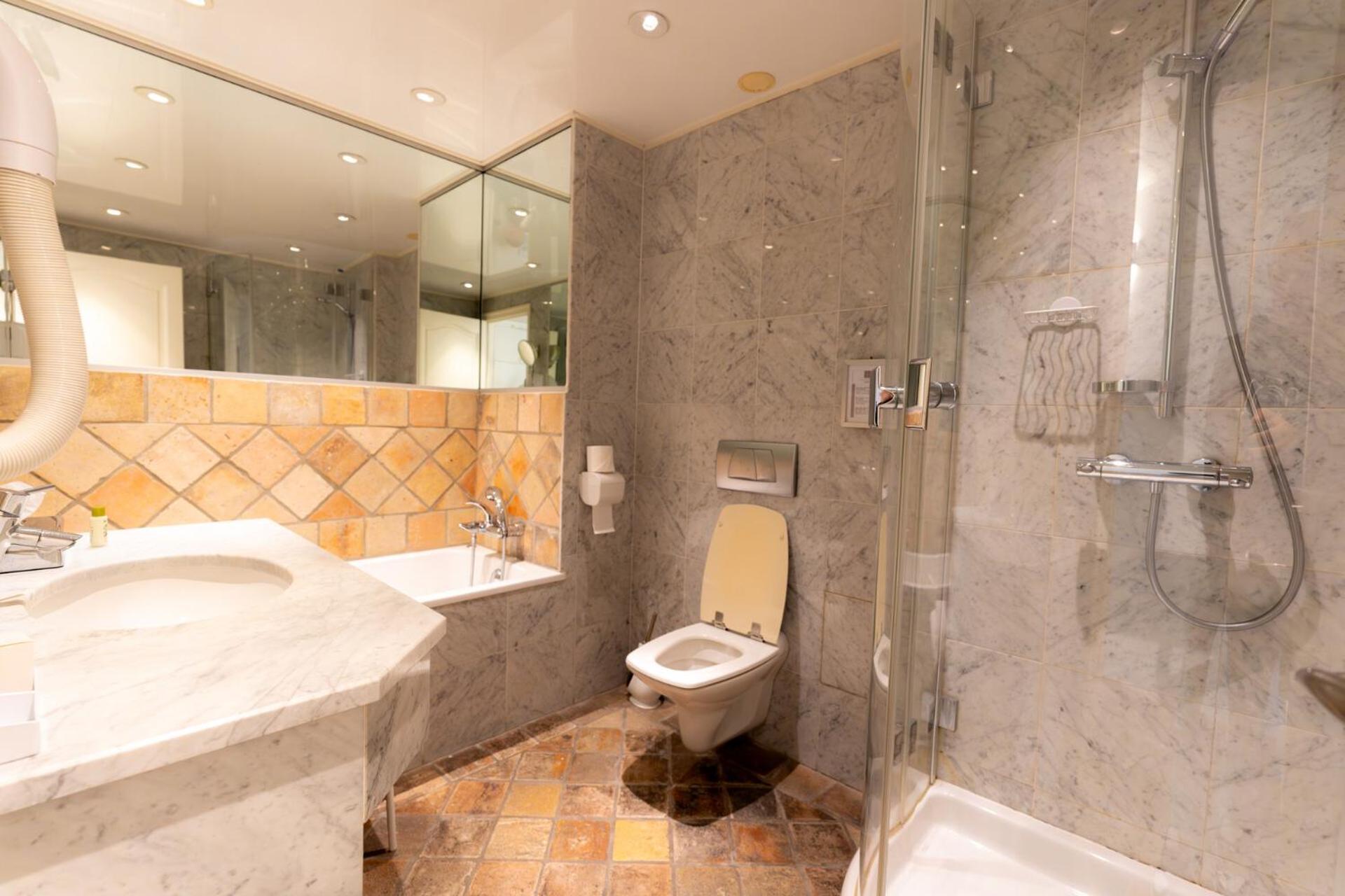 Hotel D'Angleterre Chalons en Champagne Ngoại thất bức ảnh