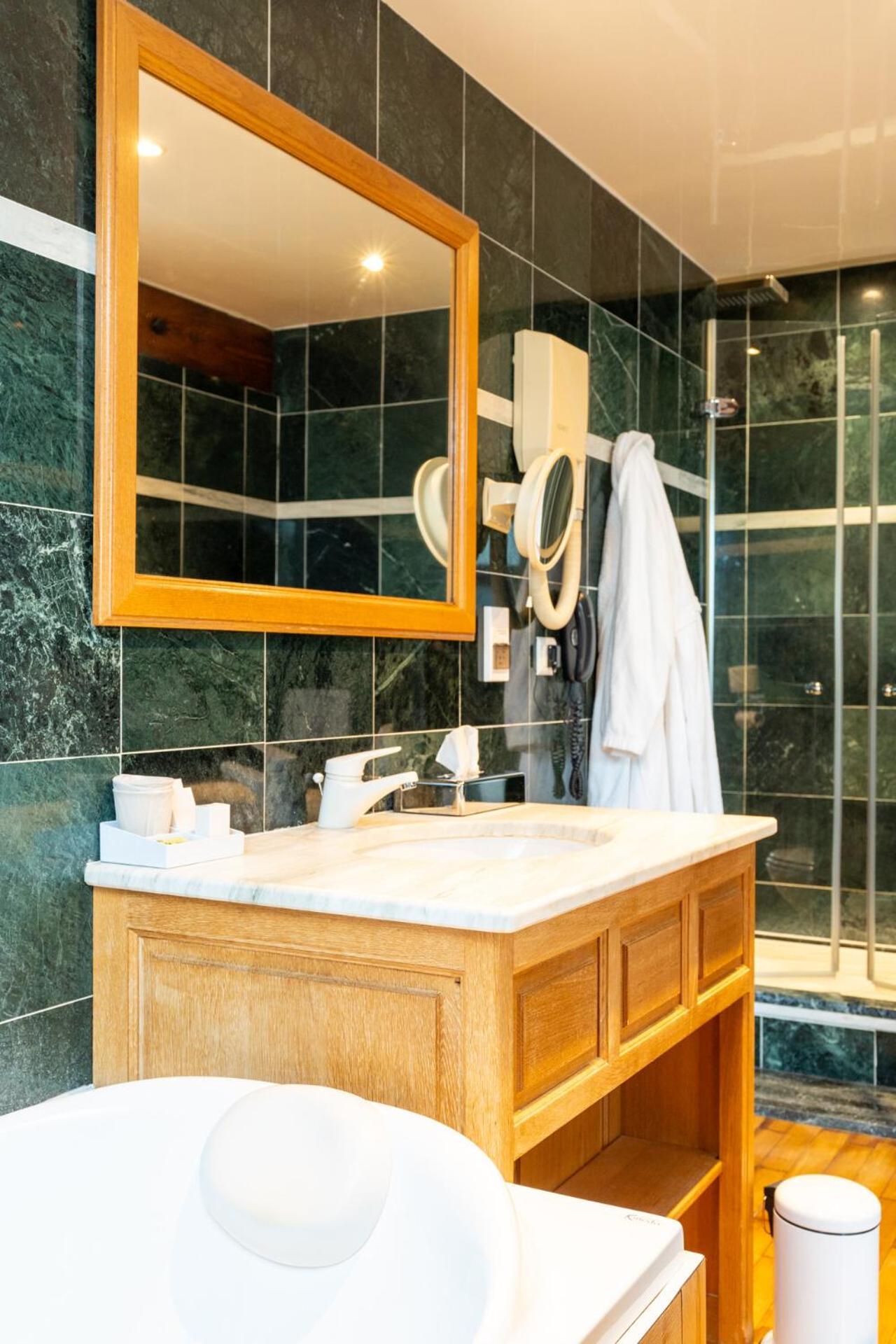 Hotel D'Angleterre Chalons en Champagne Ngoại thất bức ảnh